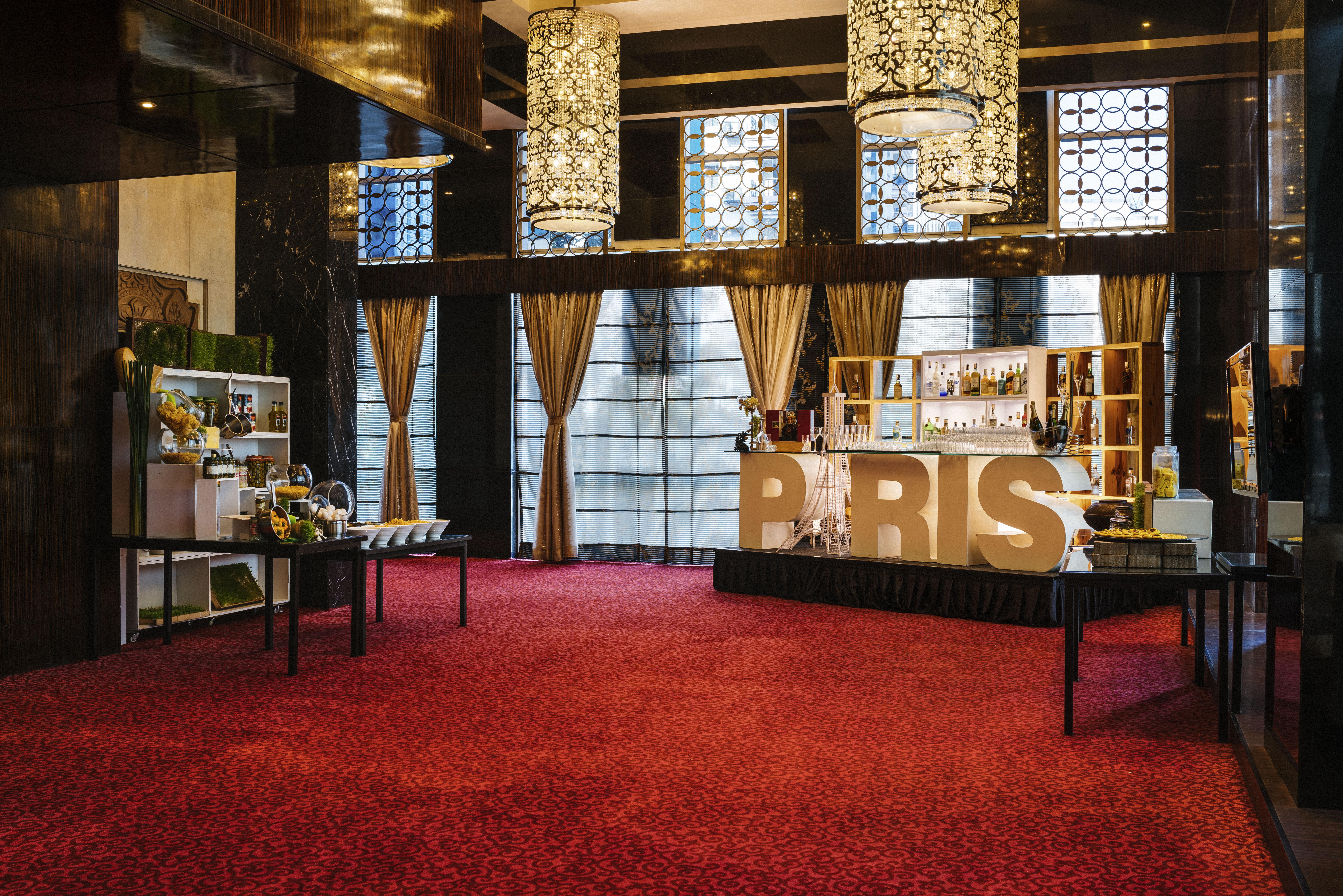Sofitel Mumbai BKC Hotel Bagian luar foto Lobby