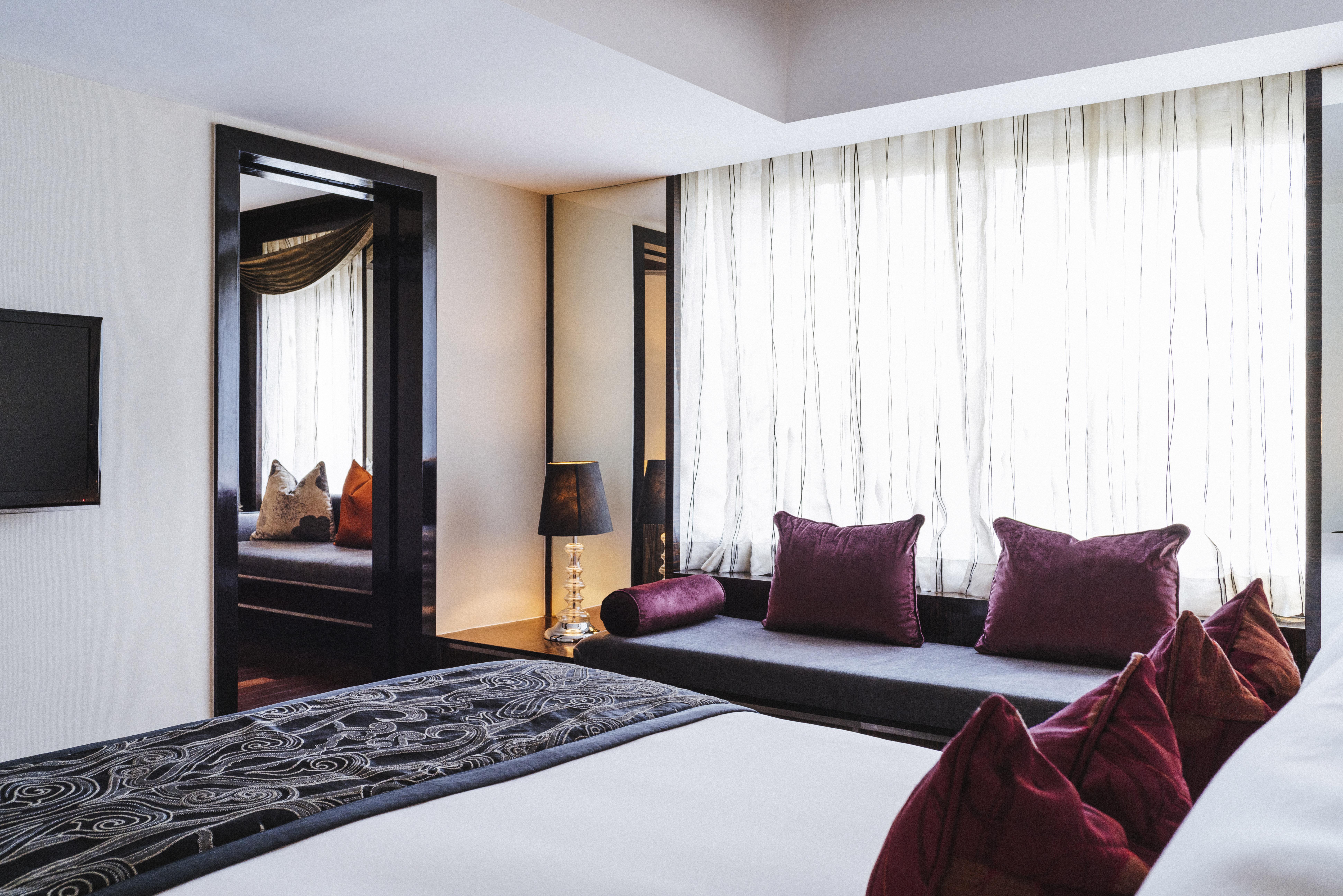 Sofitel Mumbai BKC Hotel Bagian luar foto A suite at the Park Hyatt Hyderabad